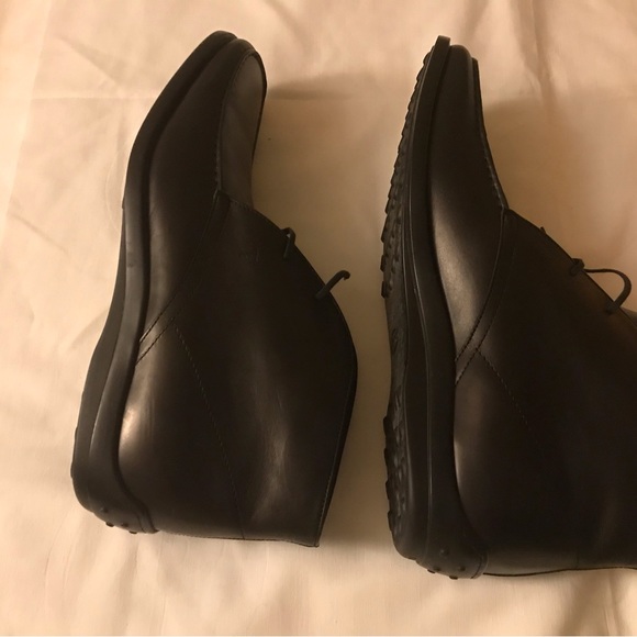 Tods Mens Black ankle Boots - Picture 4 of 7